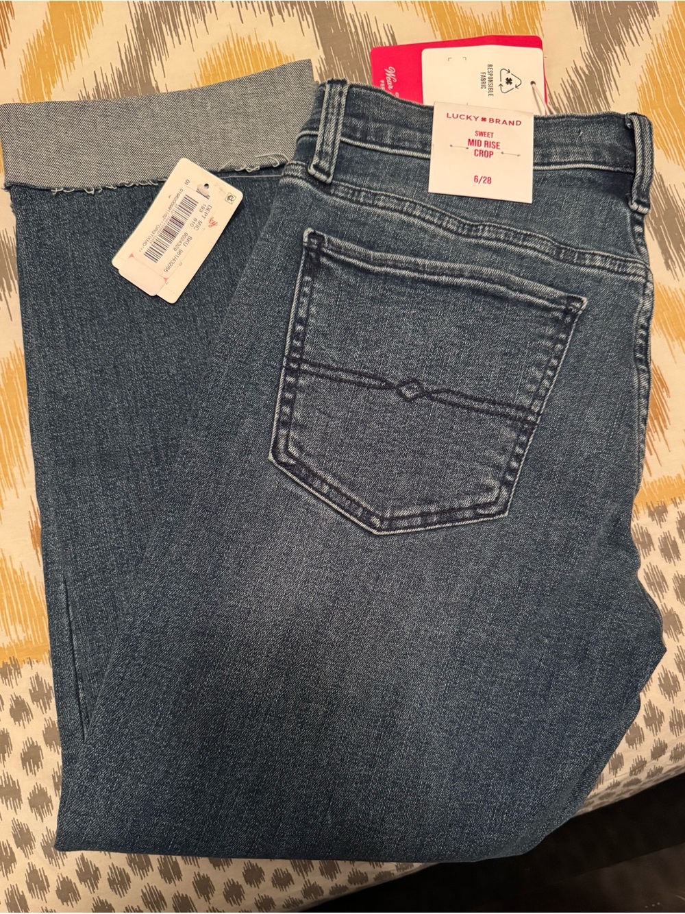 NWT Lucky Brand “Sweet” Mid Rise Crop Women's Blue Jeans